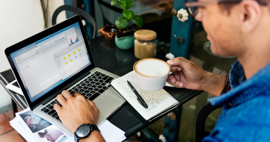 Quais são os custos envolvidos na criação de um site para psicólogos